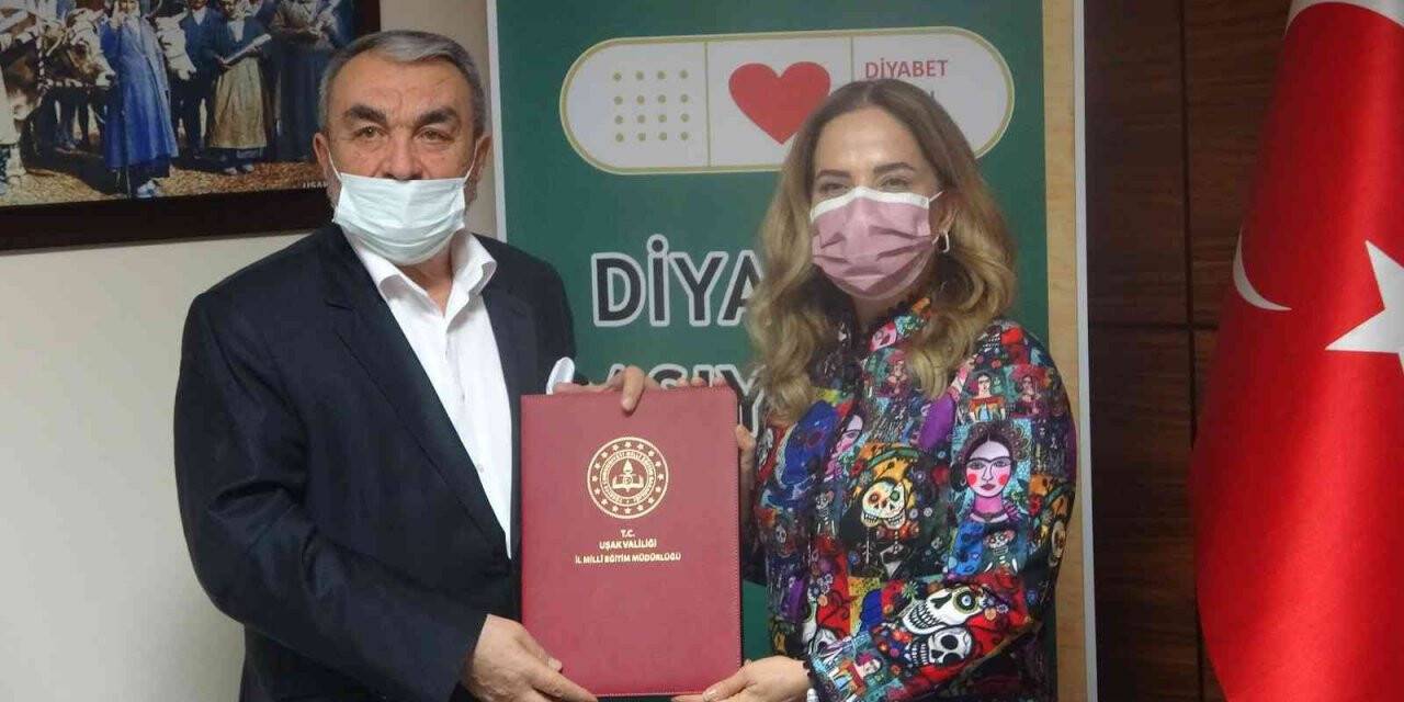 Uşak’ta 75 diyabetli öğrenciye sensörlü kan şekeri ölçme cihazı verilecek