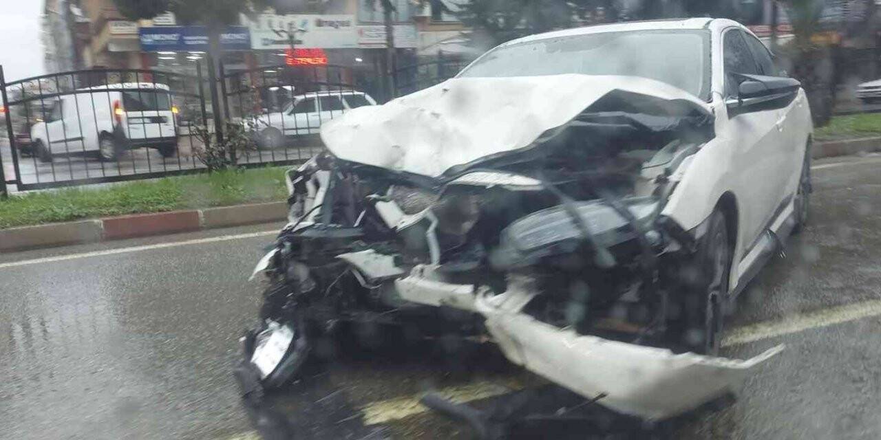 19 Mayıs’ta trafik kazası: 1 yaralı