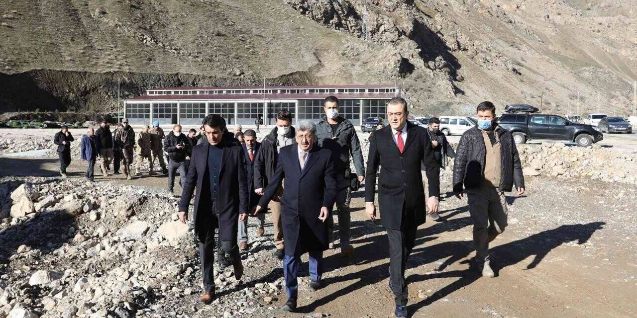 Vali Bilmez’den Çatak ilçesine ziyaret