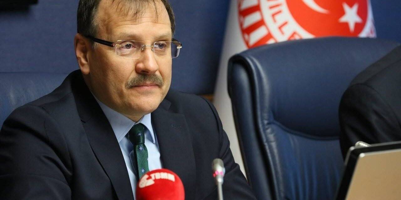 Çavuşoğlu’ndan Hanau soruşturmasına tepki