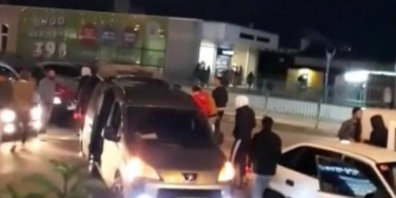 Bursa’da asker eğlencesi için trafiği böyle kapattılar