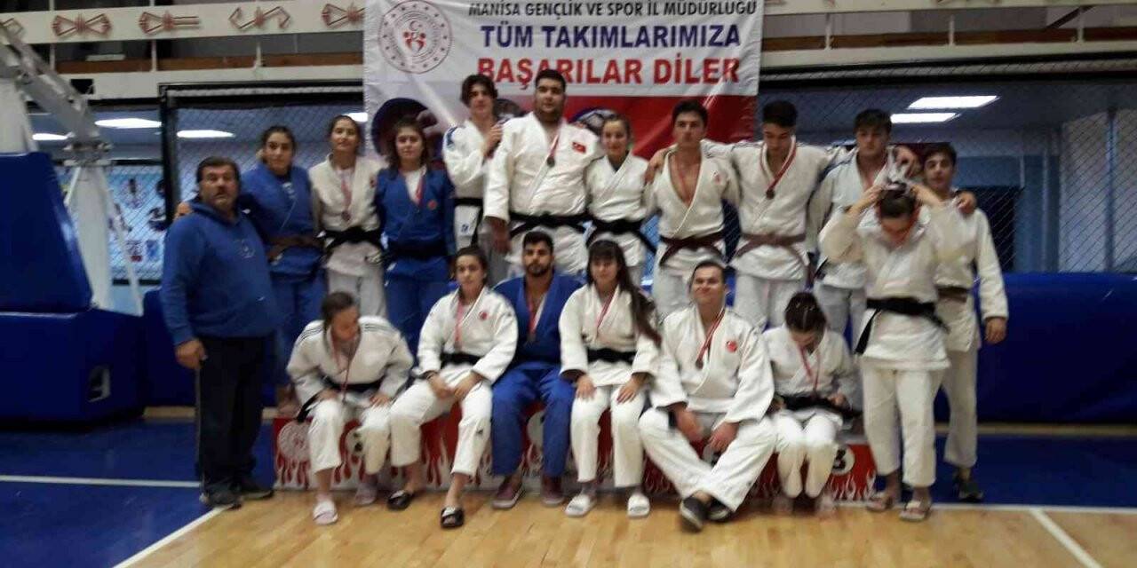Yunusmereli judocular 18 madalyayla Ankara biletini aldı