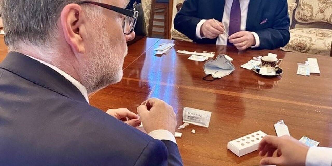 Çekya’da yeni hükümet resmen görev başında