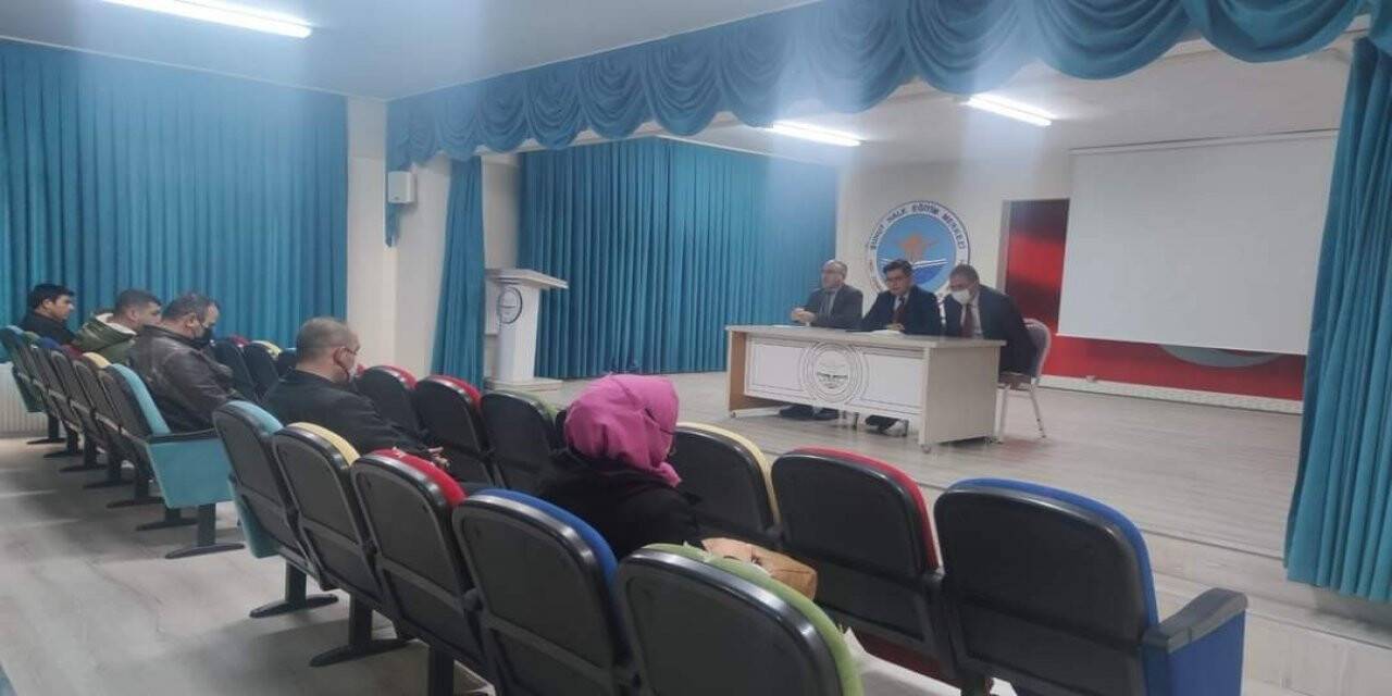 Kaymakam Düzgün Okul Aile Birliği Başkanları ile bir araya geldi