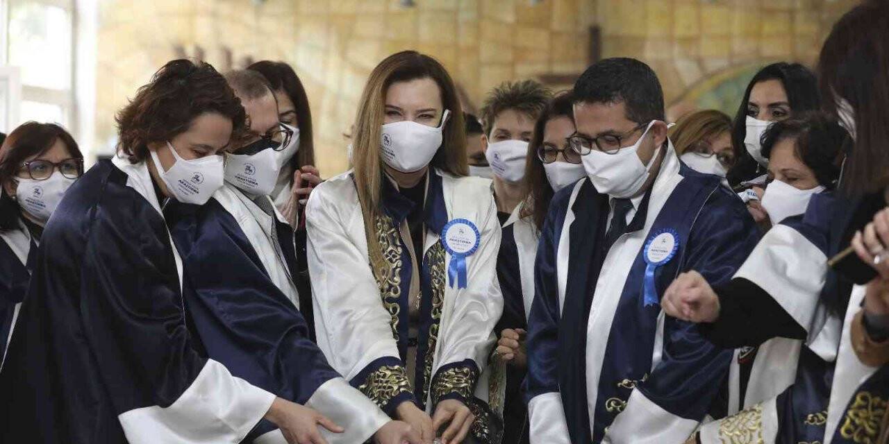 DEÜ, Araştırma Üniversitesi başarısını mensuplarıyla paylaştı