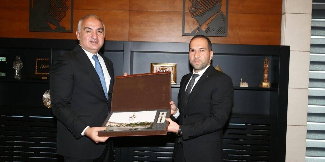 Bakan Ersoy Niğde’de