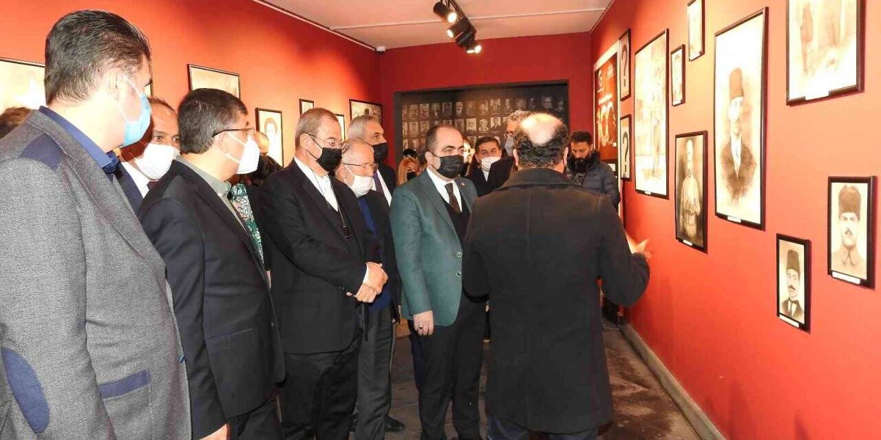 “Gaziantep Savunması Kahramanları Karakalem Resim Sergisi” açıldı