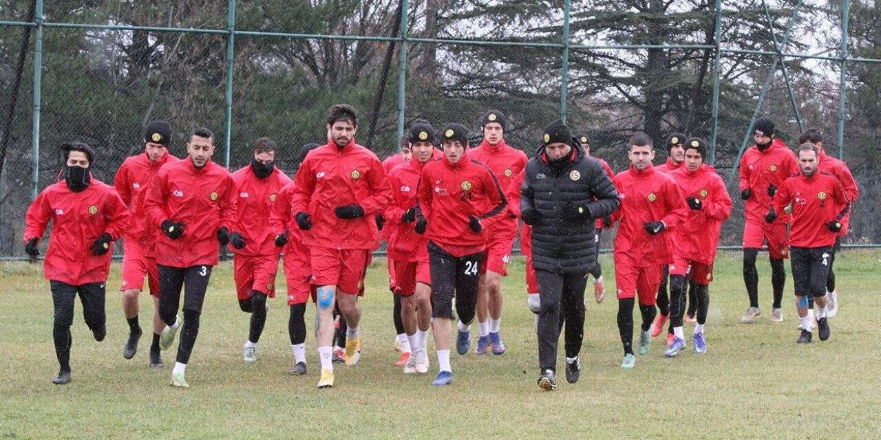 Eskişehirspor, Ankara Demirspor maçı hazırlıklarını tamamladı