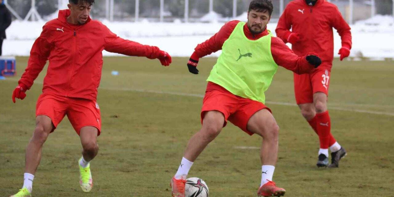 Sivasspor’da Rizespor maçı hazırlıkları başladı