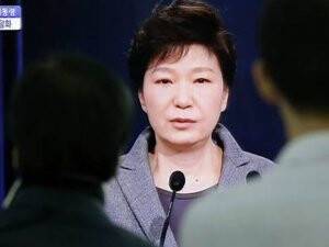 Güney Kore lideri gözyaşları içinde özür diledi