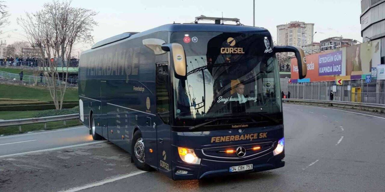 Fenerbahçe, Kadıköy’e geldi