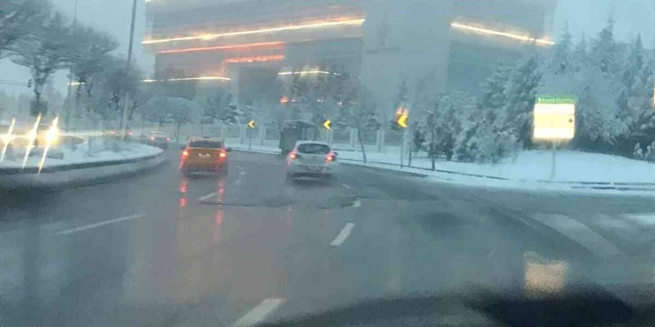 Başkentte kar yağışı etkili oldu