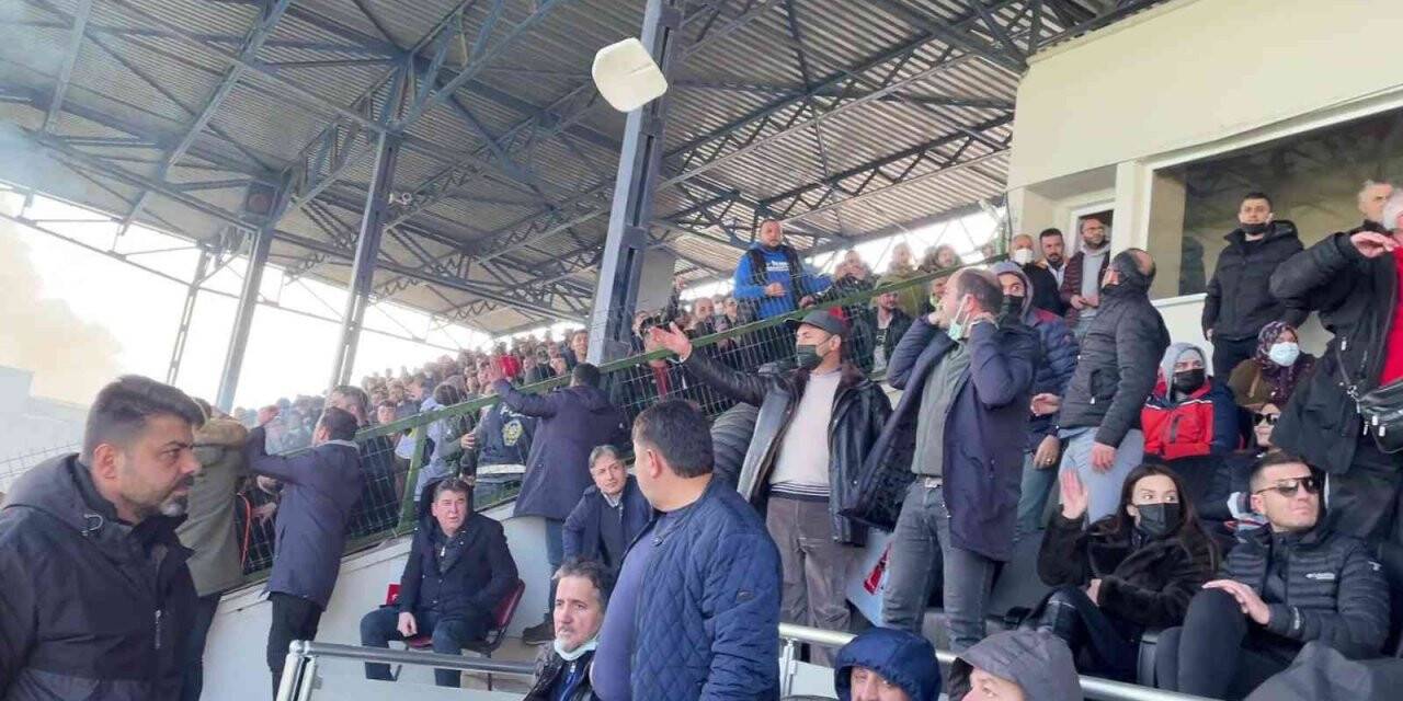 Amatör maçta ortalık savaş alanına döndü!