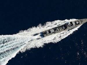 Çin Vietnam'daki vatandaşlarını tahliyesi için gemi gönderdi