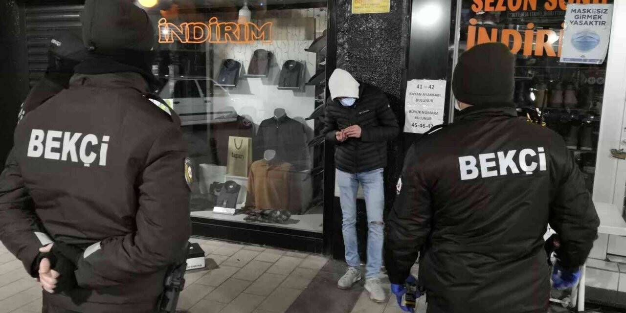 Eroinle yakalanan genç gözaltına alındı