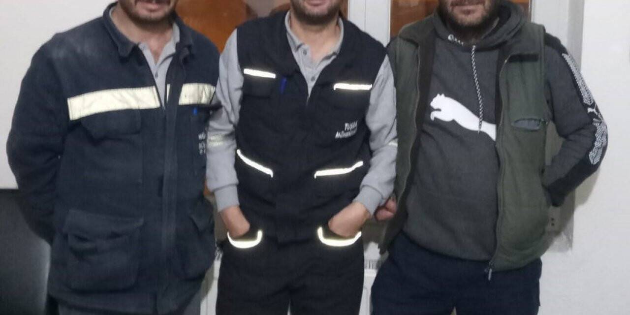 Kar ve tipide 2 saat mahsur kalan VEDAŞ ekibi kurtarıldı