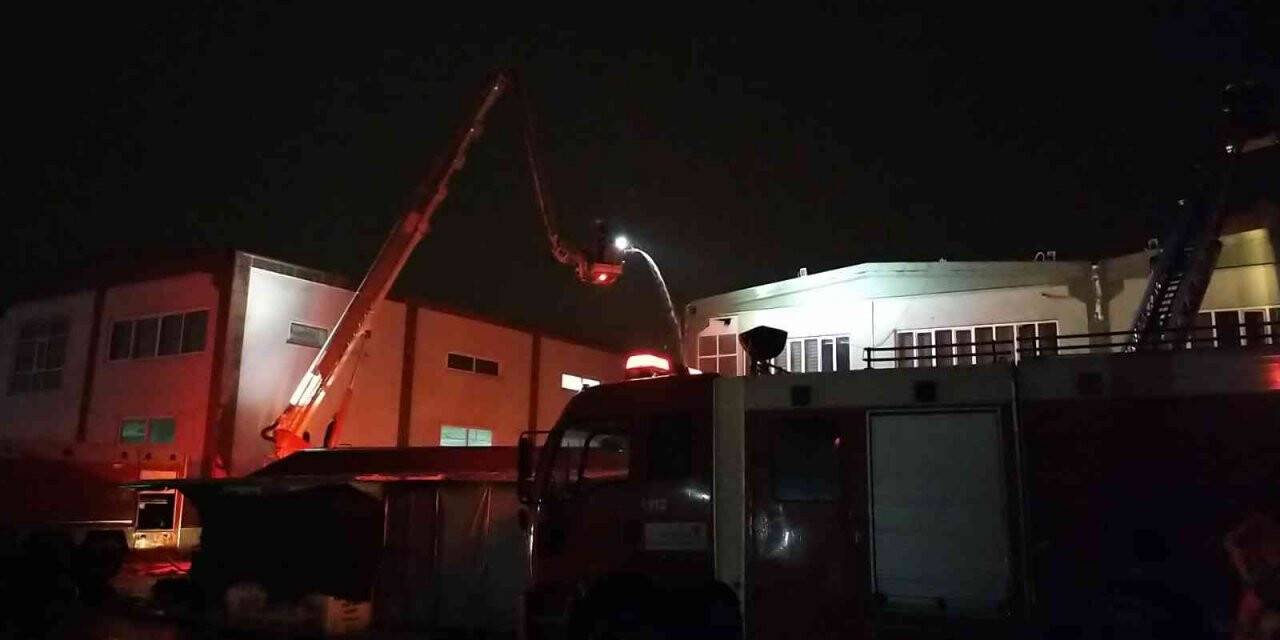 Tekstil fabrikasındaki yangın kontrol altına alındı