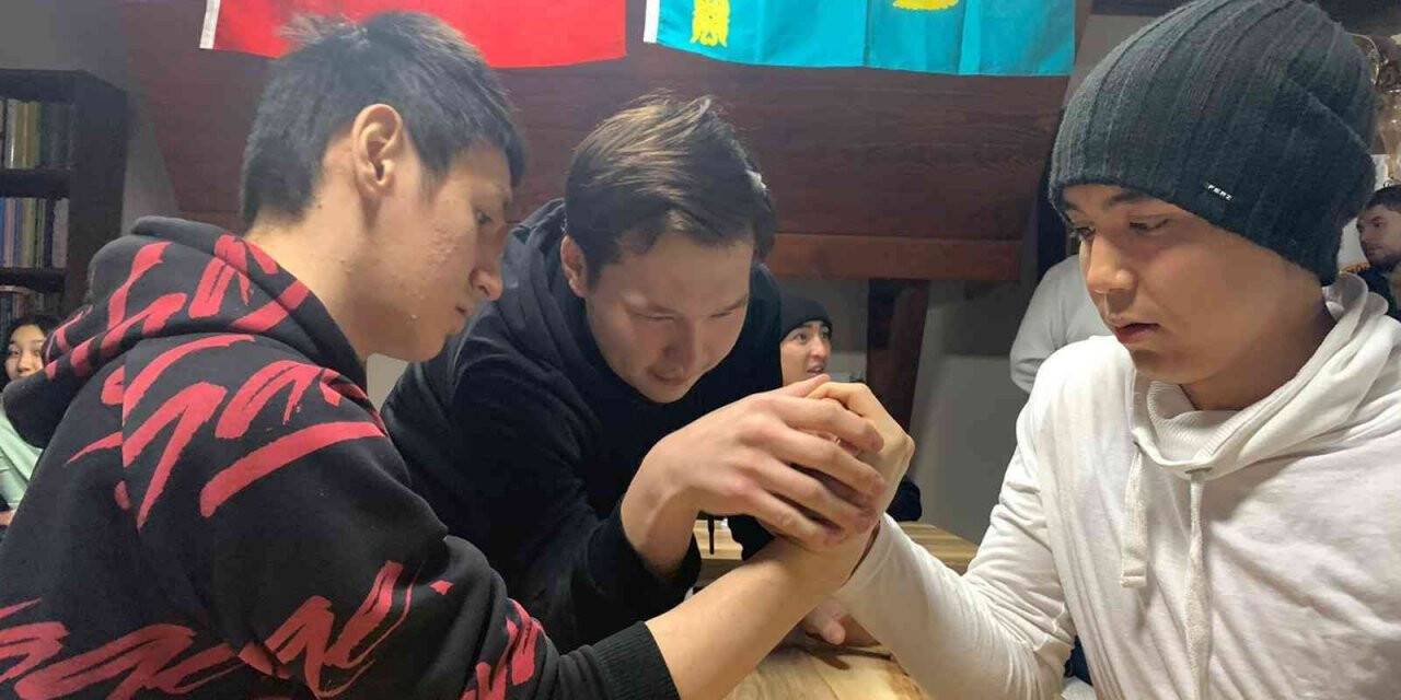 Kazakistan Cumhuriyeti bağımsızlığının 30’uncu yıl dönümü etkinlikleri düzenlendi