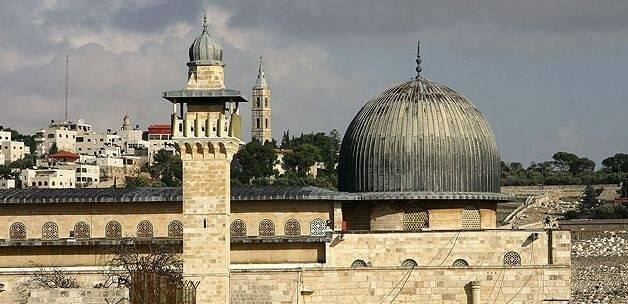 Müslümanların ilk kıblesi elden gidiyor!