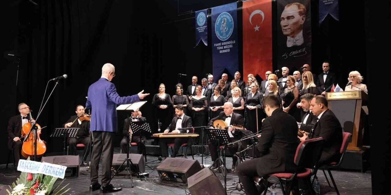 Bursalı müzik severler Bursa akşamında buluştu