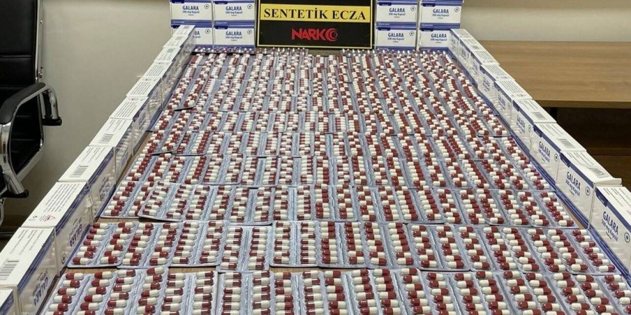 Kırşehir’de 2 bin 128 adet hap ele geçirdi