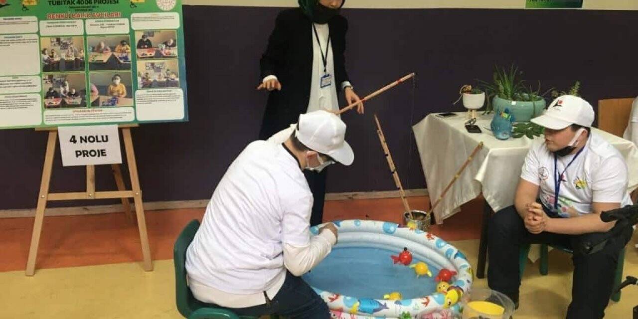 Özel çocuklardan özel bilim fuarı