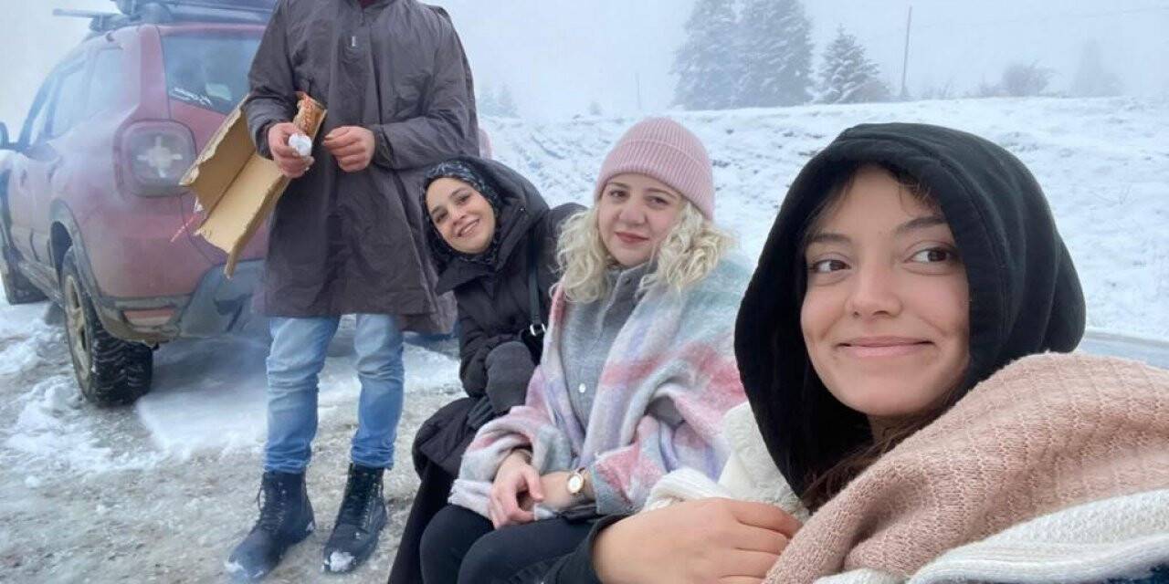 Kar onlara gelmeyince onlar kara gitti