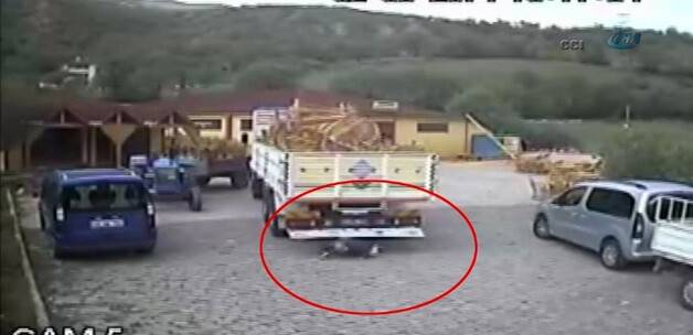 Ölümden kıl payı kurtuldu İZLE