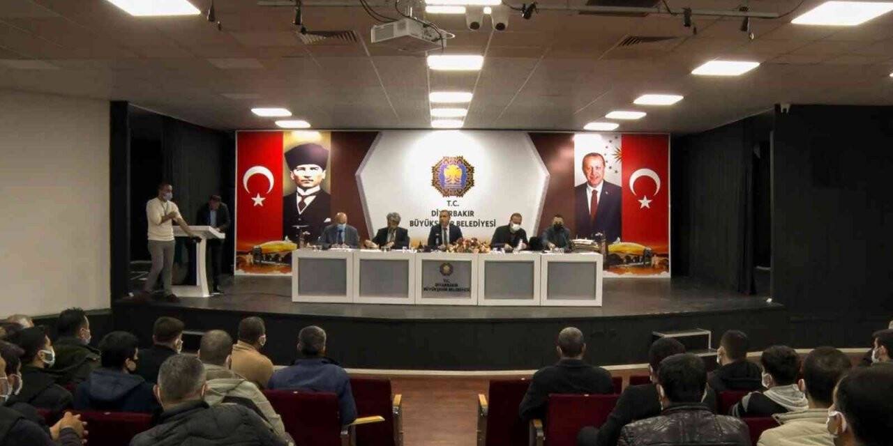 Silvan’da ticari taksi plakası ihalesi gerçekleştirildi