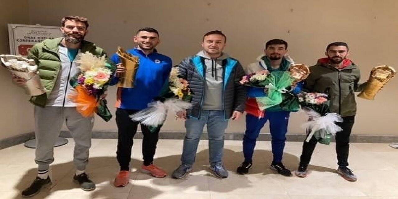 Atletler Gaziantep’ten madalyalarla döndü