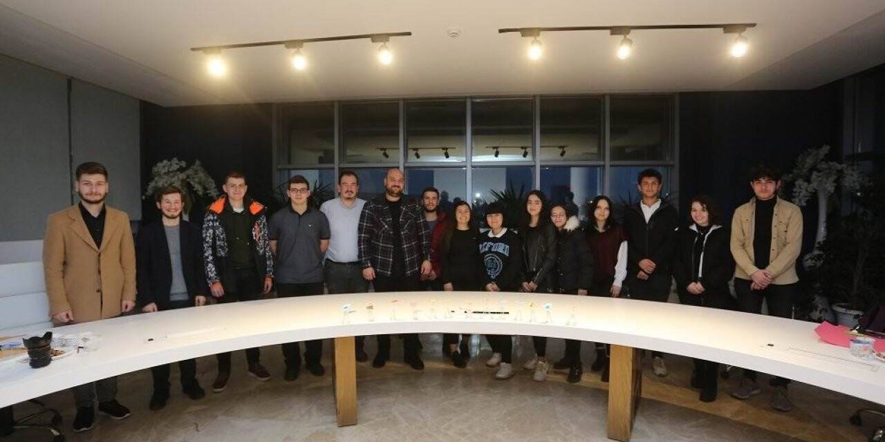 Kadın girişimciden gençlere havacılık semineri