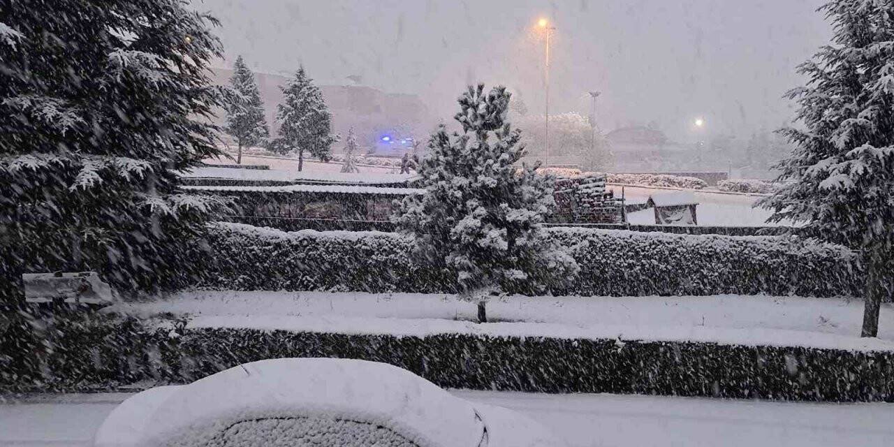 Safranbolu beyaz gelinliğini giydi