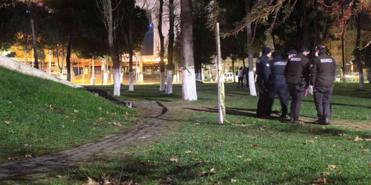 Sabah namazına geldiği mescidin önünde hayatını kaybetti