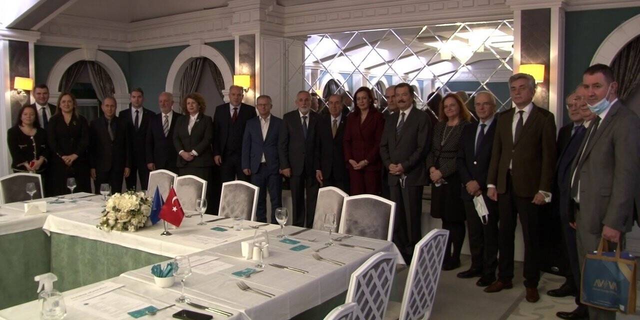 Rumeli Kanaat Önderleri, İstanbul’da bir araya geldi