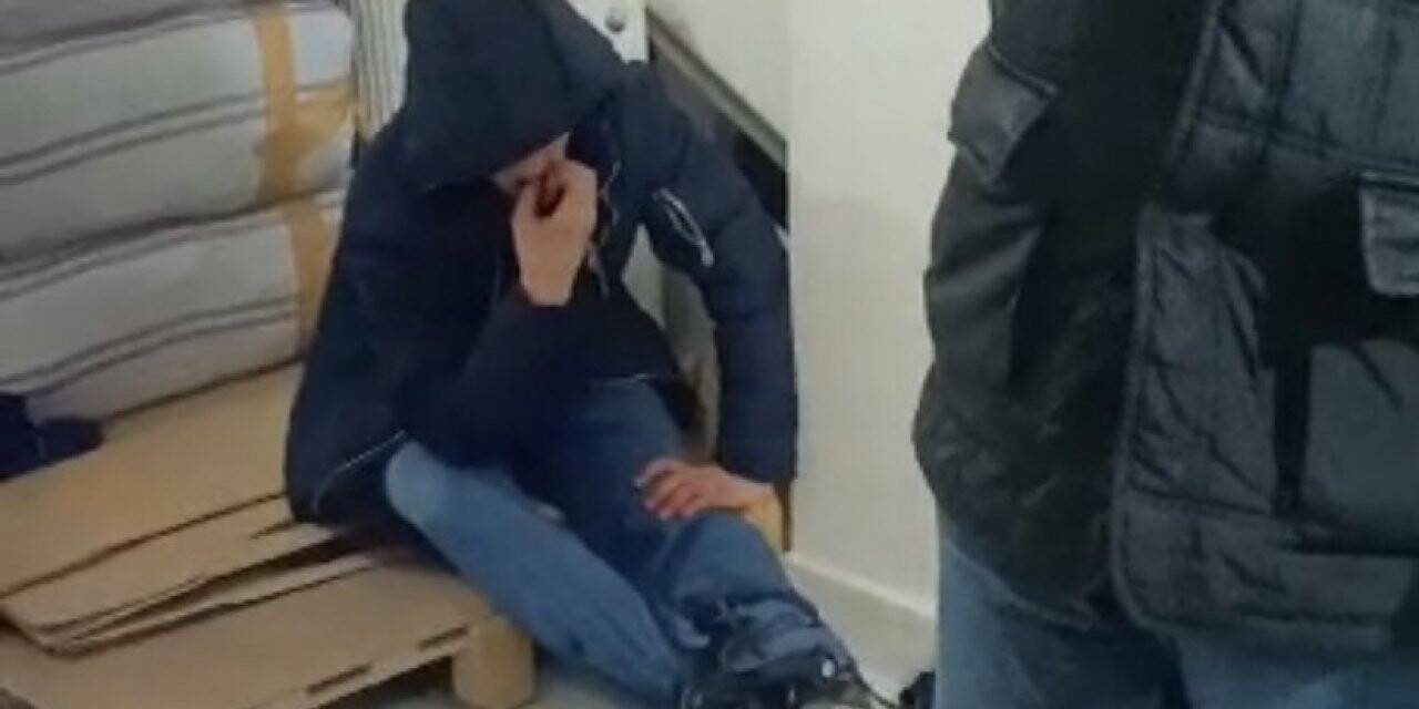 Zeytinburnu’nda evlere giren hırsızlara meydan dayağı
