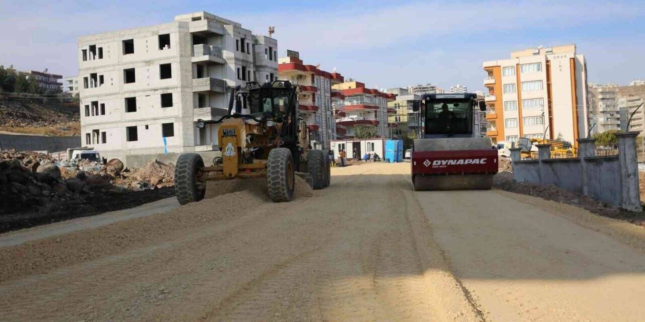Karaköprü’de üst yapı çalışmaları sürüyor