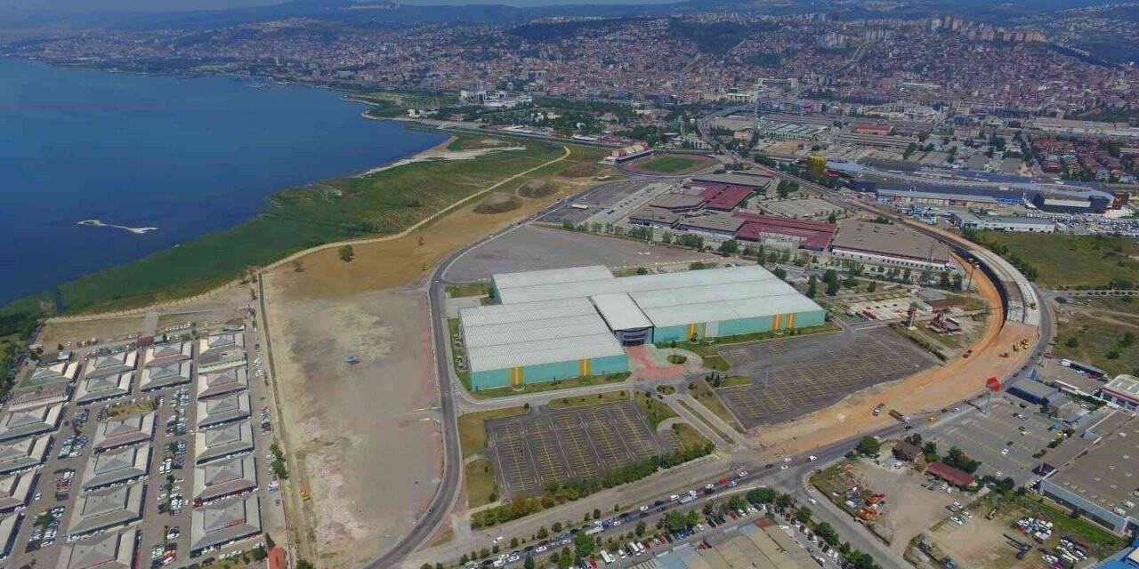 Genç mimarlar, fuar merkezi için Kartepe Zirvesi’nde proje sunacak