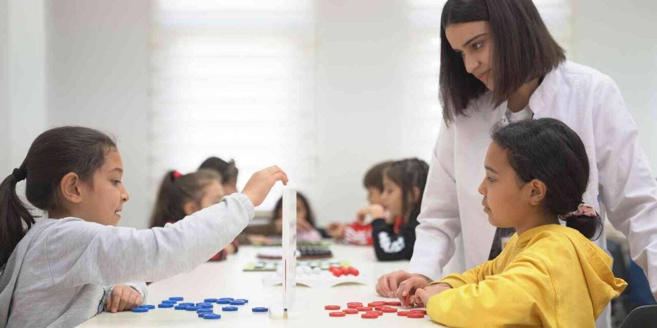 Genç KOMEK artık kış dönemimde de öğrencilerle buluşacak