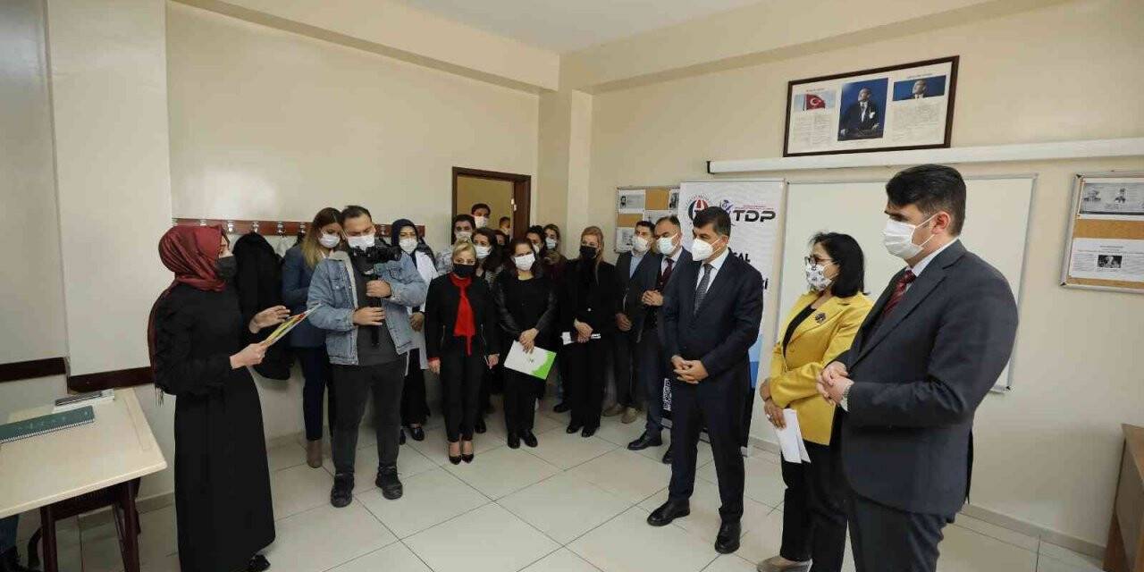 Şehitkamil’de, okuma-yazma ile açık öğretim kursları başladı