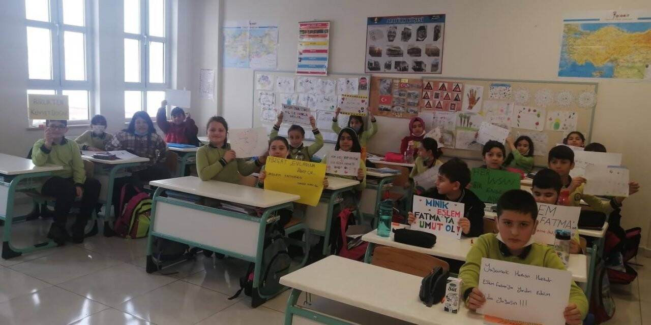 Öğrenciler harçlıklarıyla SMA hastası Eslem Fatma’ya destek oldular