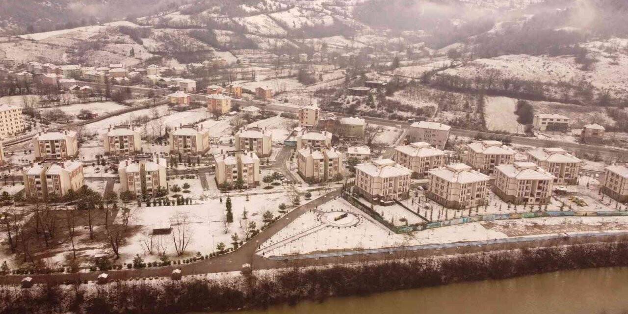 Kar manzaraları havadan görüntülendi