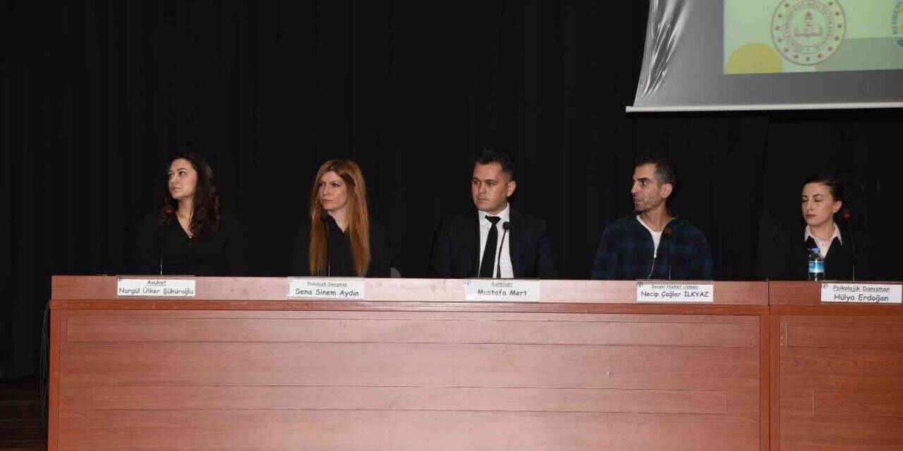 Uzmanlar "Çocuk İhmal ve İstismarı Bilgilendirme” panelinde eğitimcilerle buluştu