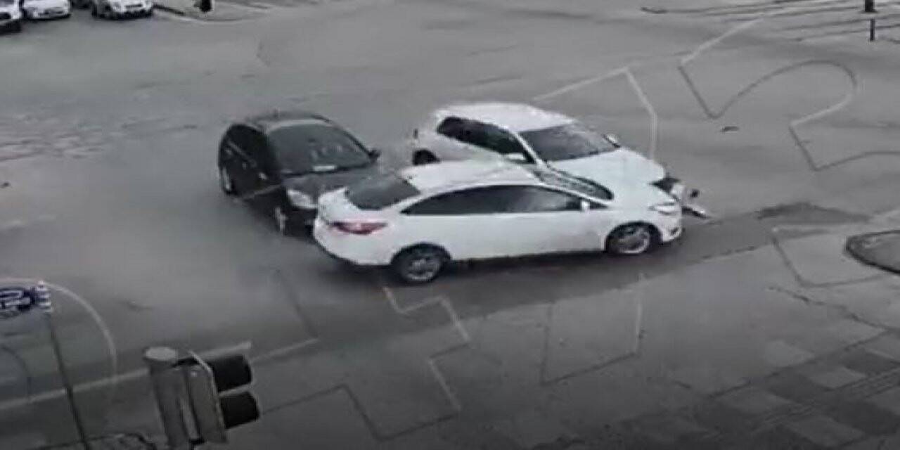 Gaziantep’te trafik kazaları kameralara yansıdı