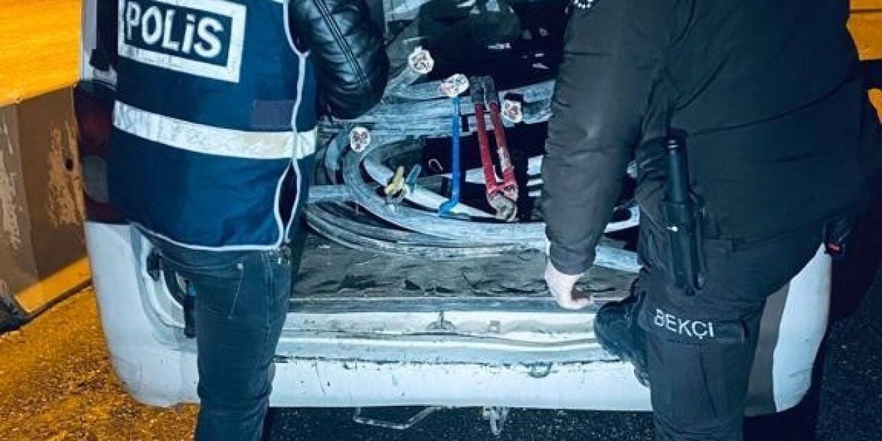 Cezaevinden izinli çıktı, hırsızlık yaparken yakalandı