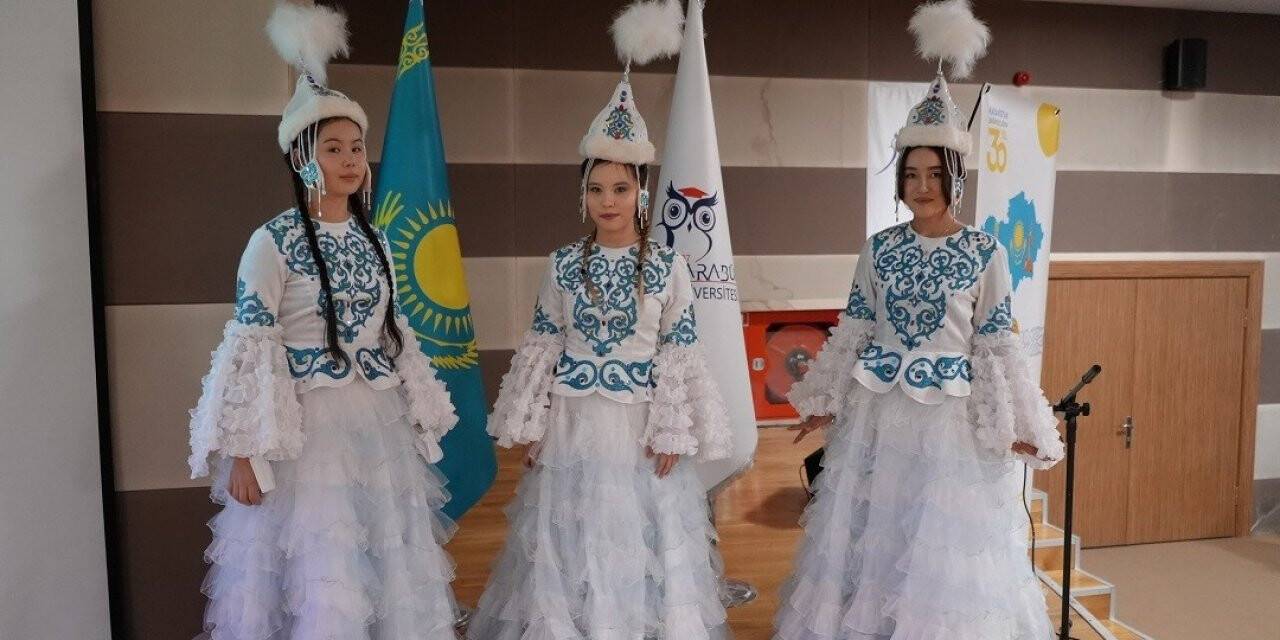 KBÜ´de Kazakistan’ın Bağımsızlığının 30. yıl dönümü kutlandı
