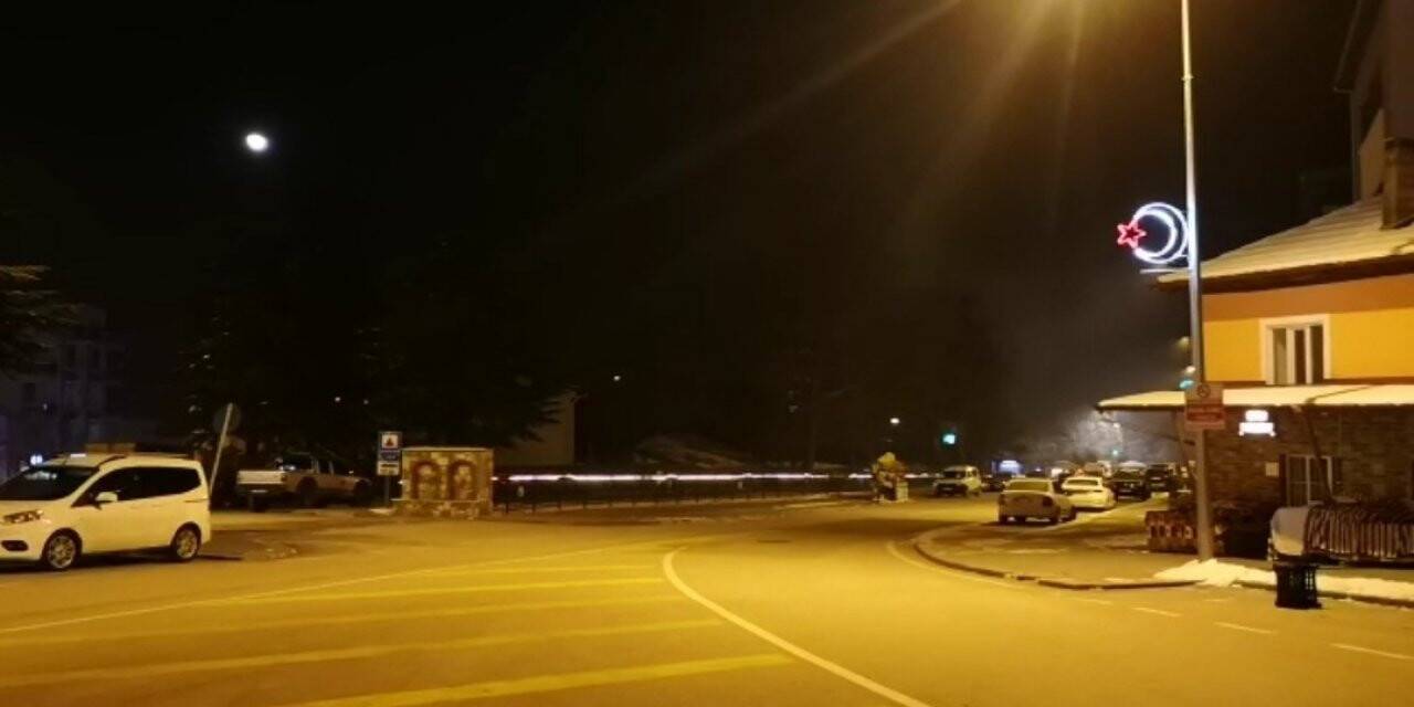 Çameli’nde hava sıcaklığı -6’yı gördü