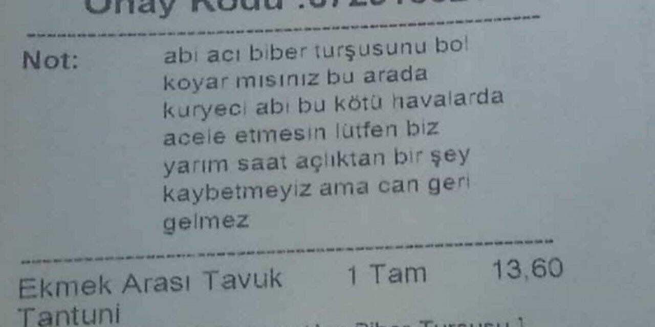 Yemek siparişi veren müşteri kuryeye o güzel notu bıraktı