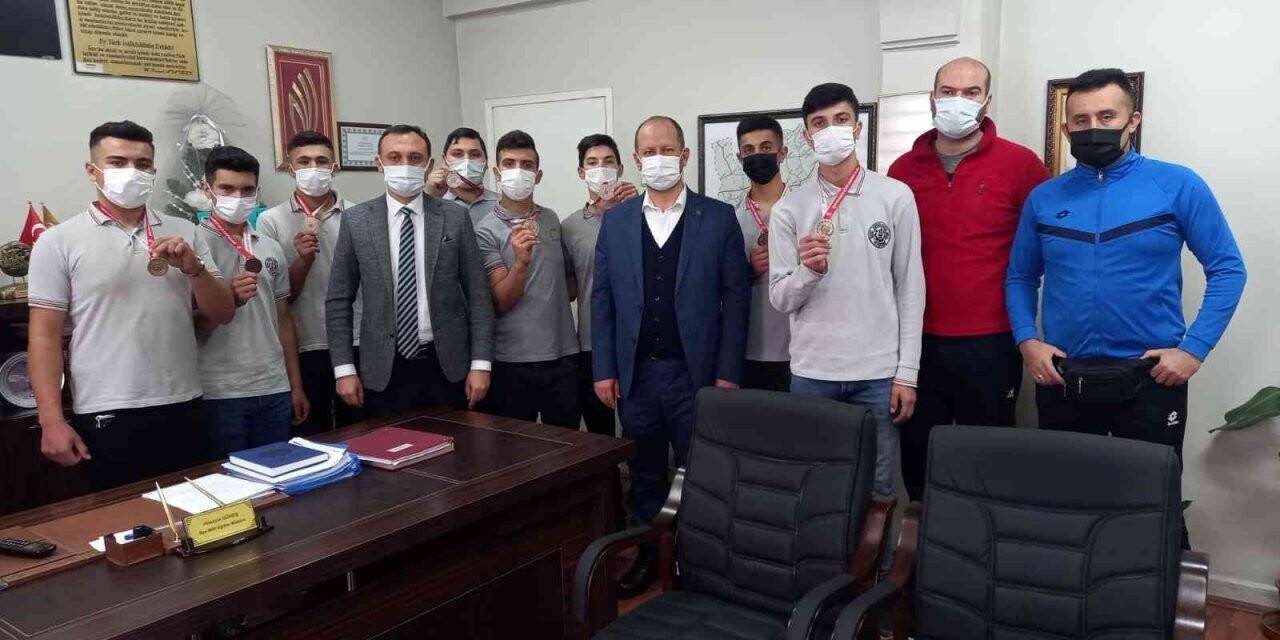 Şehit Evren Kara’nın adını gururla yaşatıyorlar