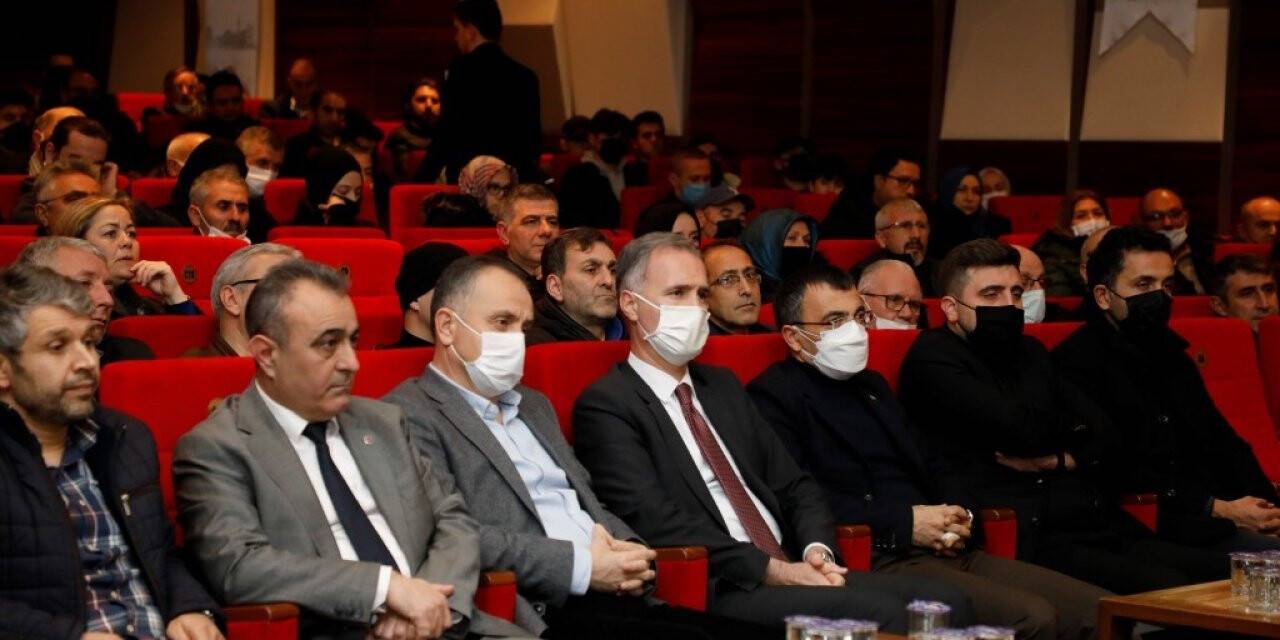 İnegöl Belediyesi’nden ‘Yerli ve Milli Olmak’ semineri