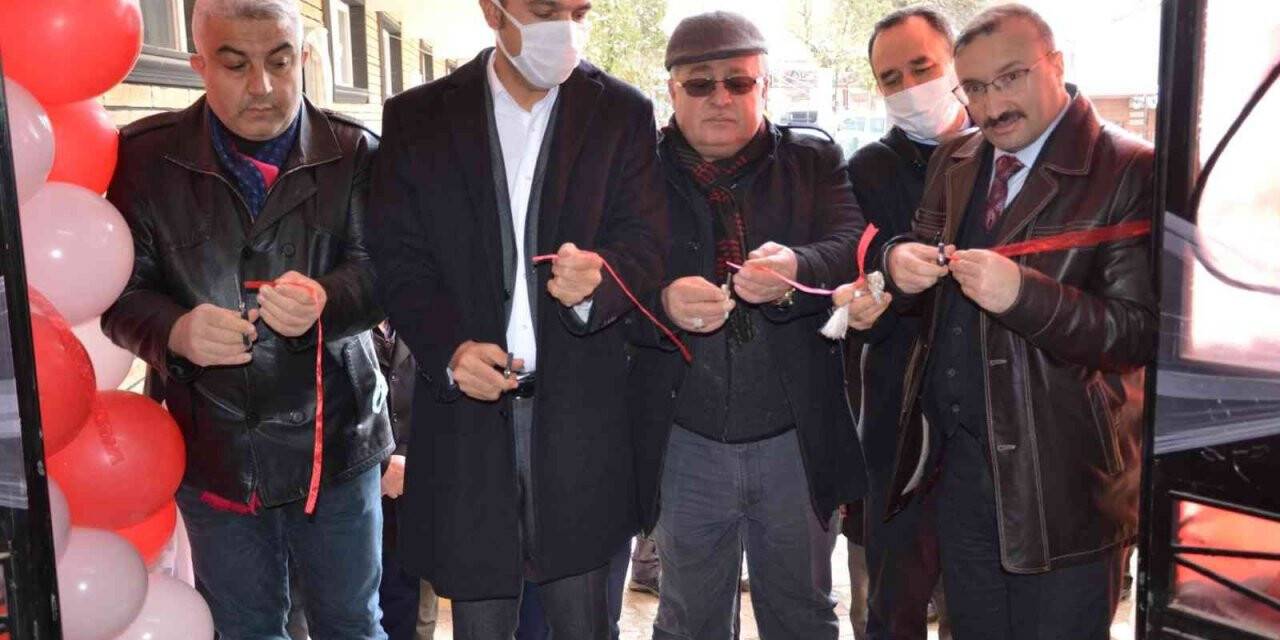 Emet’te Kadın Kooperatifinin Seramik Atölyesi hizmete girdi